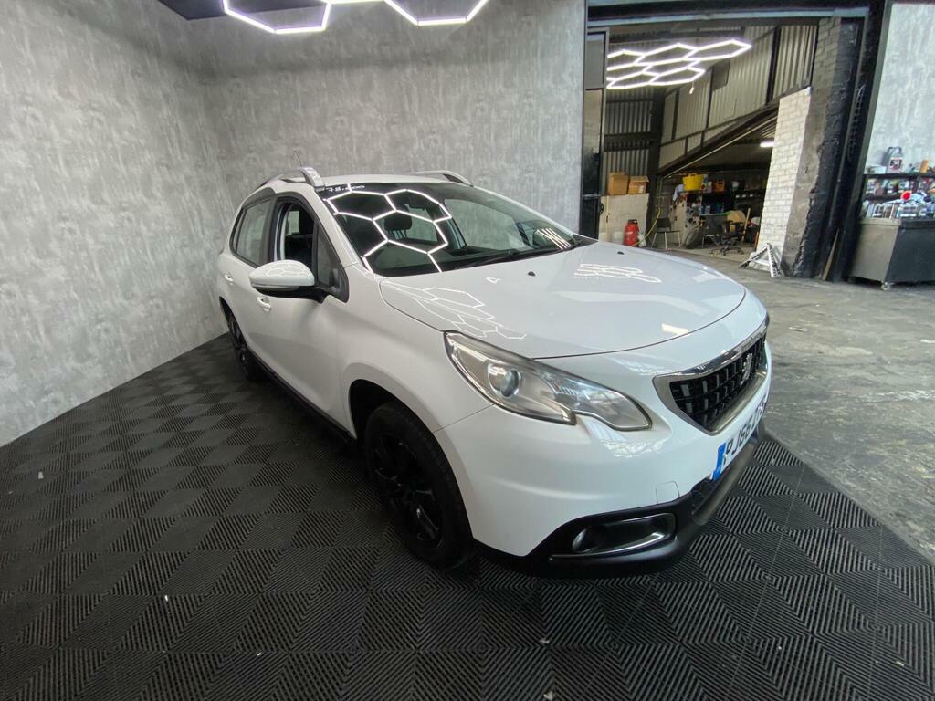 Peugeot 2008 1.2 Puretech Active Euro 6 White #5