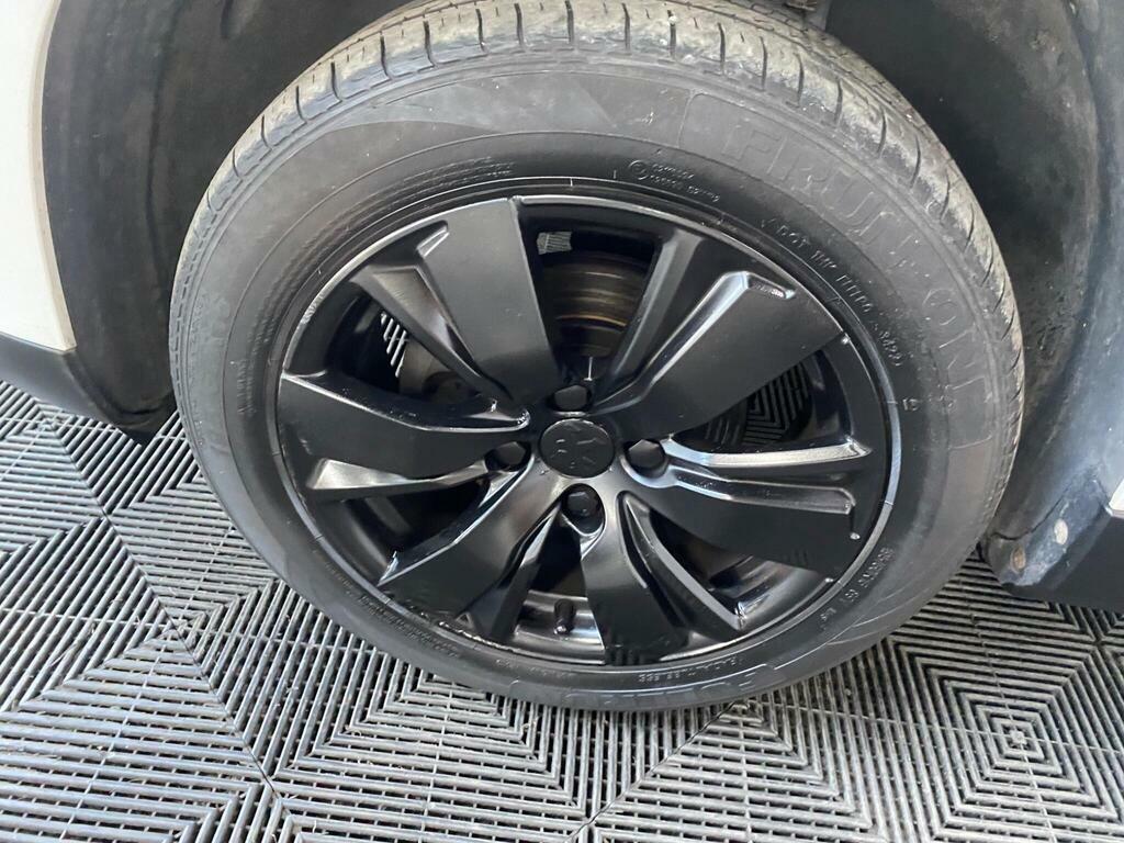 Peugeot 2008 1.2 Puretech 110 Allure Cwvehiclemarketing Grey #17