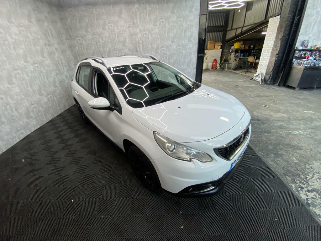 Peugeot 2008 1.2 Puretech Active Euro 6 White #6