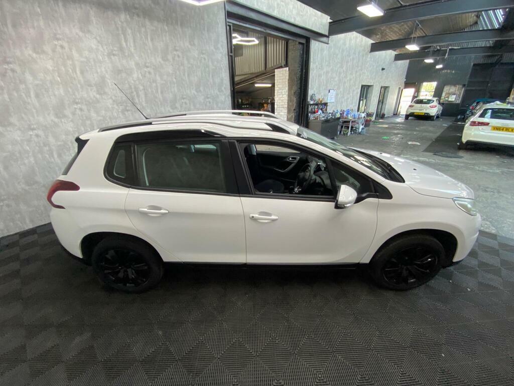 Peugeot 2008 1.2 Puretech 110 Allure Cwvehiclemarketing Grey #8