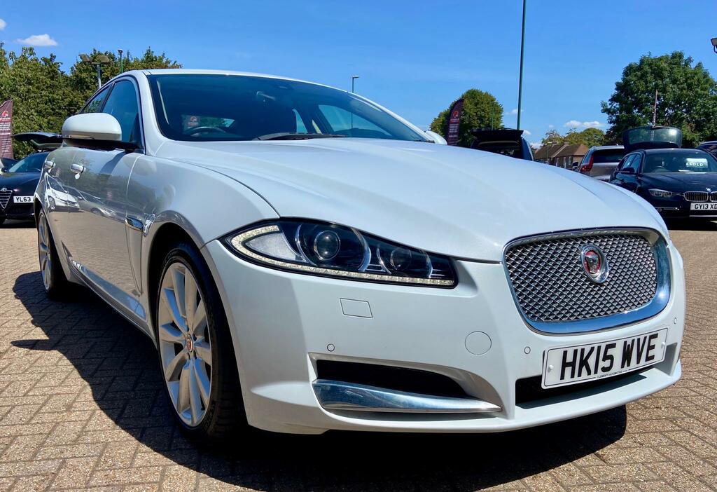 Jaguar XF 2.2D Portfolio Saloon White #3