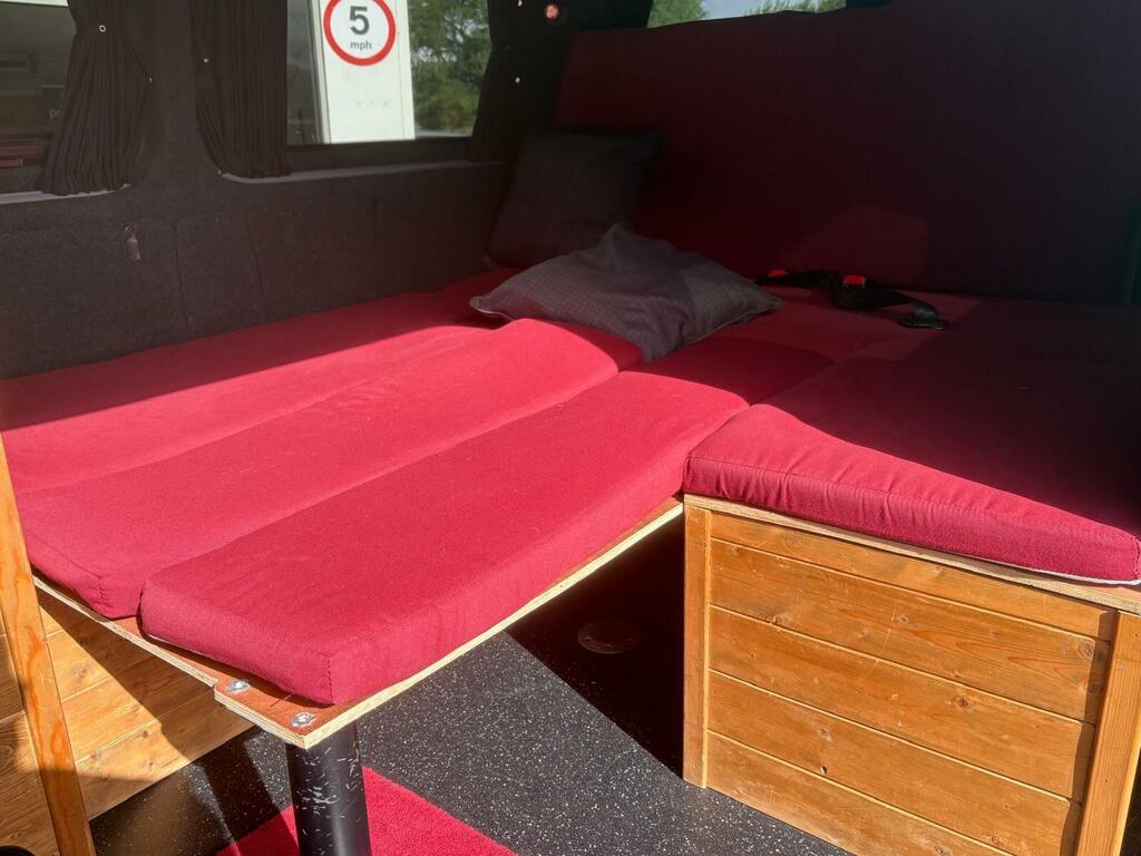 Volkswagen Campervan Mpv Black #23