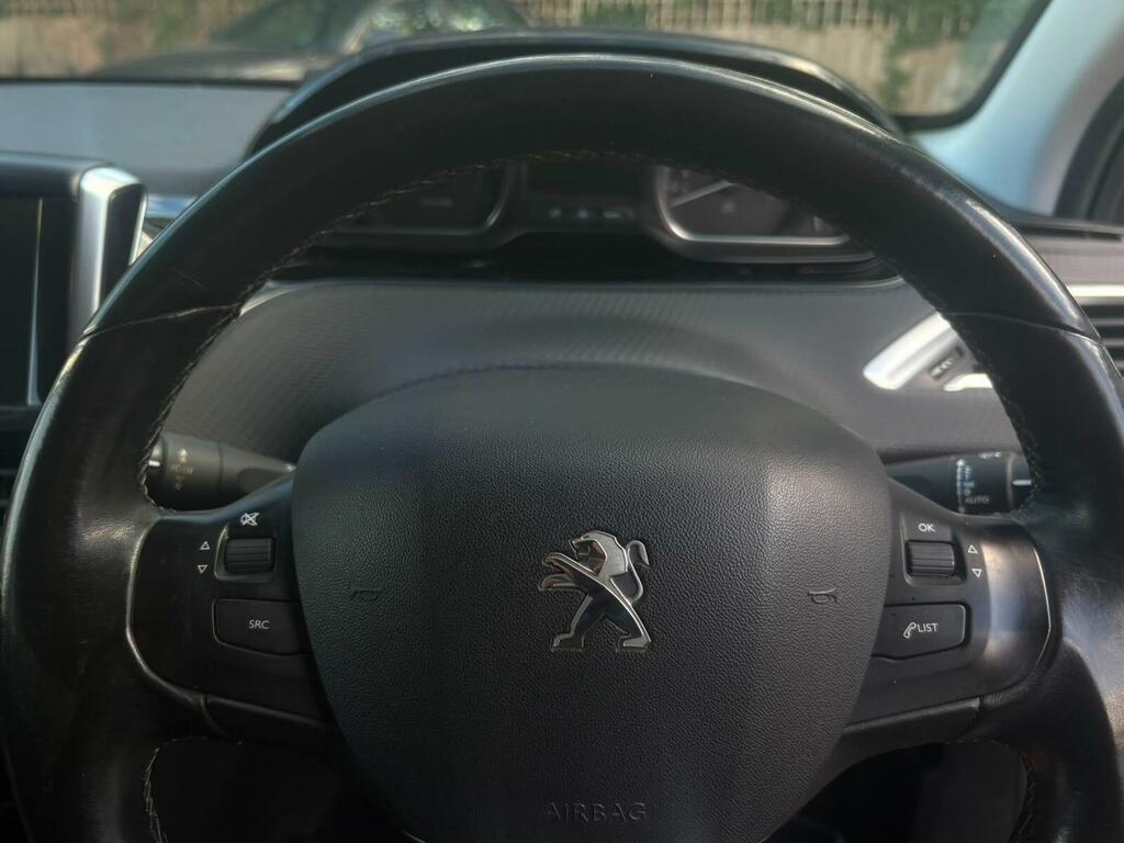 Peugeot 2008 1.6 E-hdi Allure Euro 5 Ss Black #23