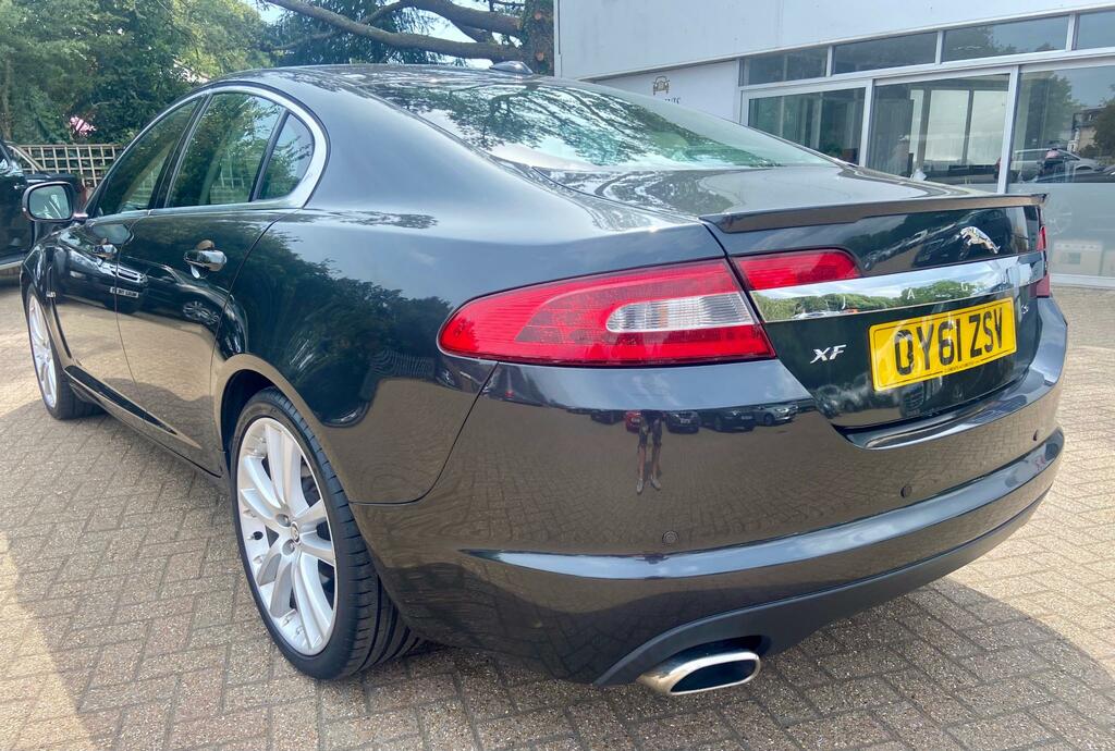 Jaguar XF Saloon 3.0D V6 Premium Luxury Euro 5 201 Grey #8