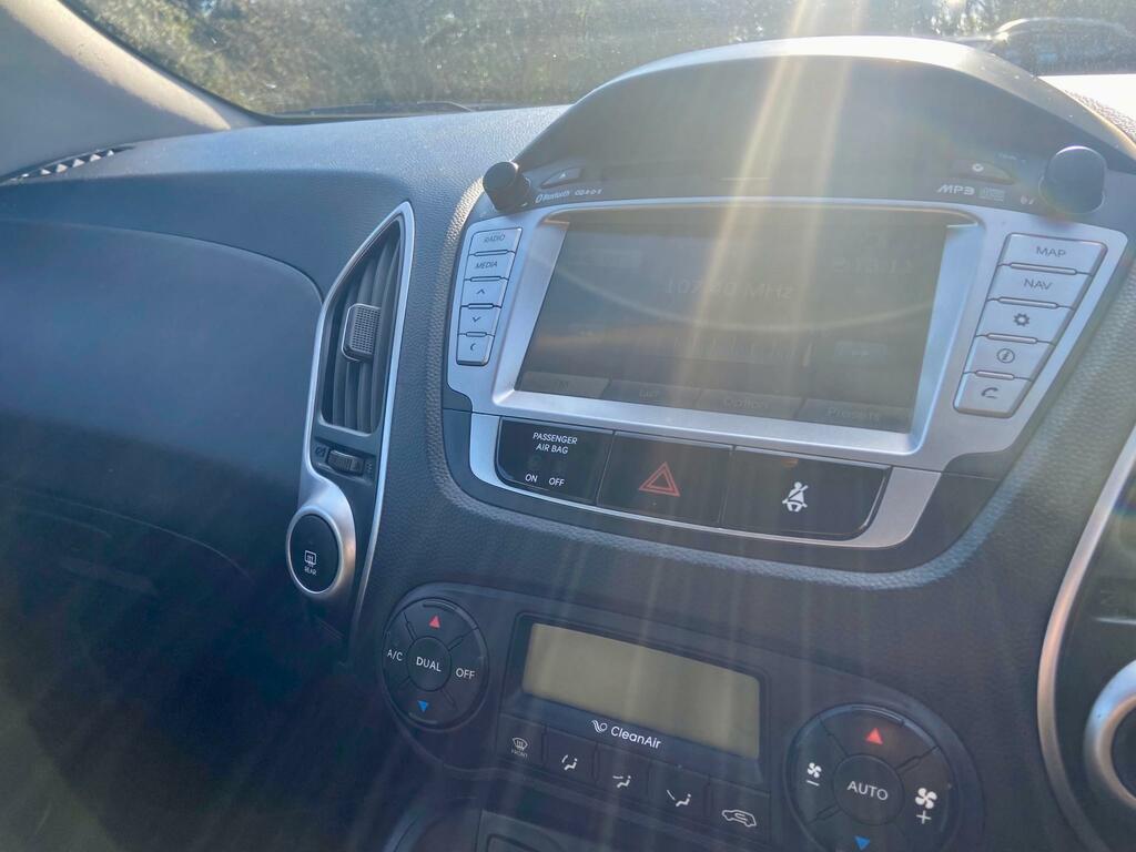 Hyundai Ix35 Premium Crdi Silver #4