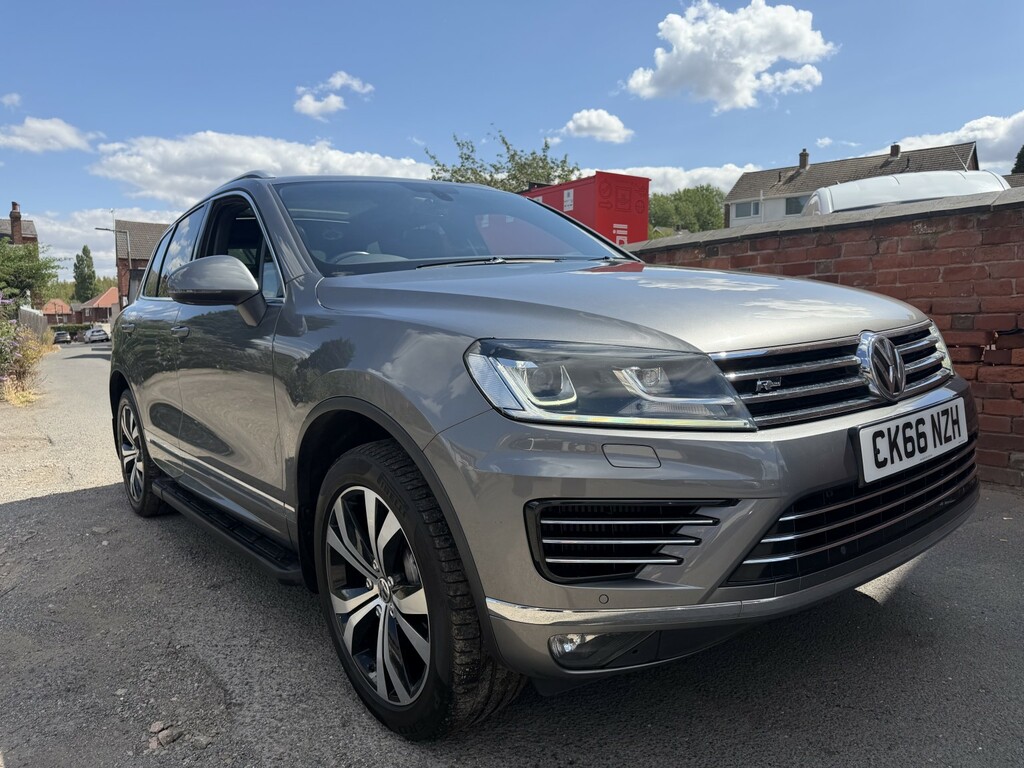 Volkswagen Touareg 3.0 Tdi V6 Bluemotion Tech R-line Grey