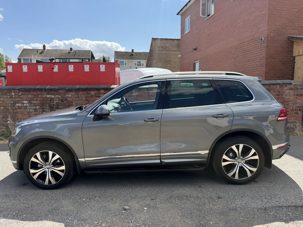 Volkswagen Touareg 3.0 Tdi V6 Bluemotion Tech R-line Grey #5