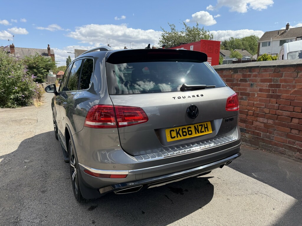 Volkswagen Touareg 3.0 Tdi V6 Bluemotion Tech R-line Grey #6