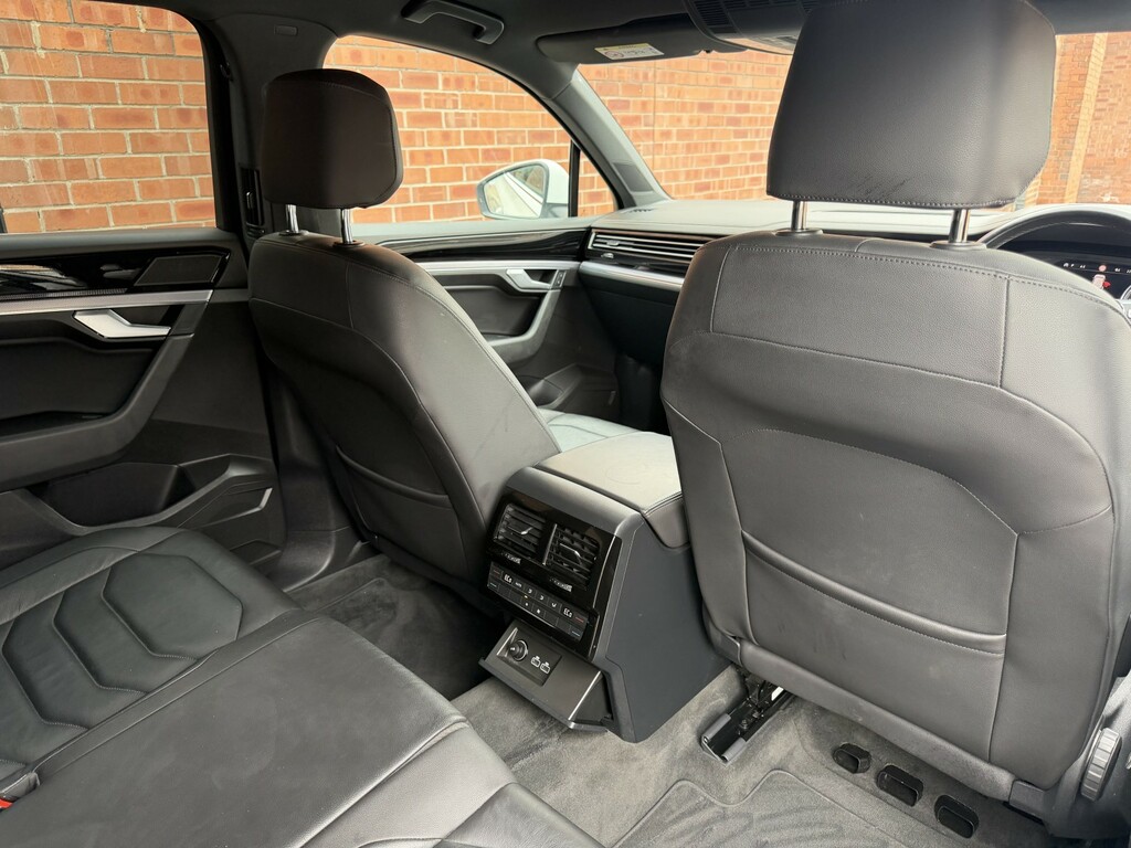 Volkswagen Touareg Touareg V6 R-line Tech Tdi Brown #19