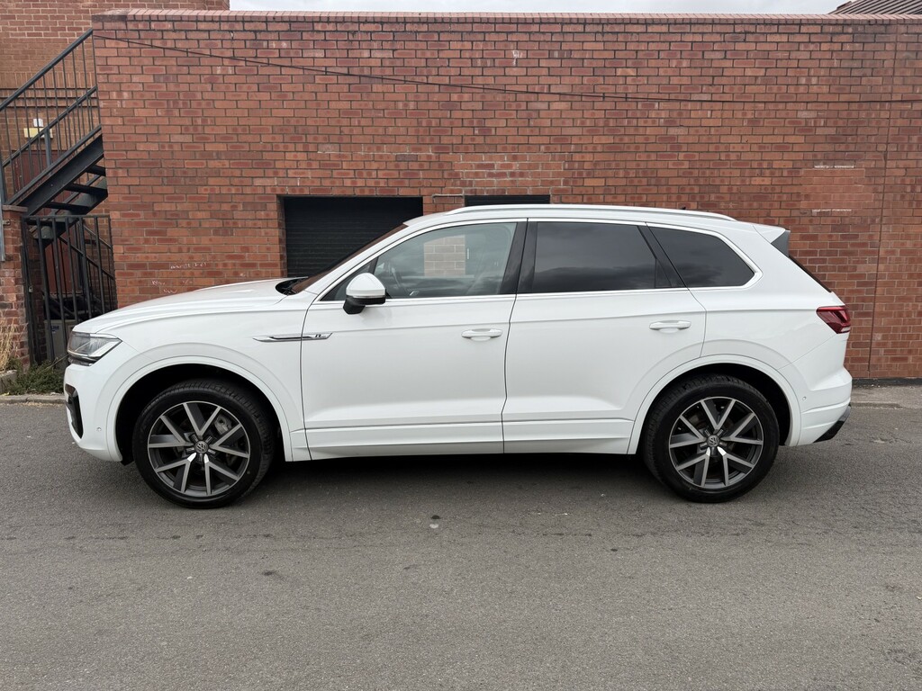 Volkswagen Touareg 3.0 Tdi V6 R-line White #5