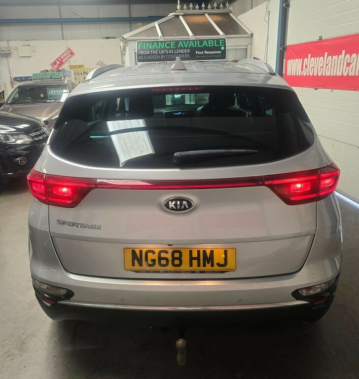 Kia Sportage Suv 1.6 Crdi 2 Euro 6 Ss 201968 NG68HMJ Silver #4