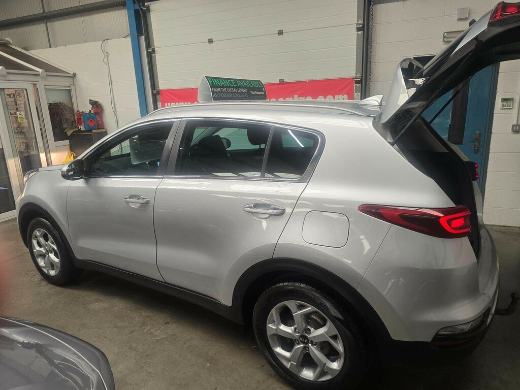 Kia Sportage Suv 1.6 Crdi 2 Euro 6 Ss 201968 NG68HMJ Silver #5