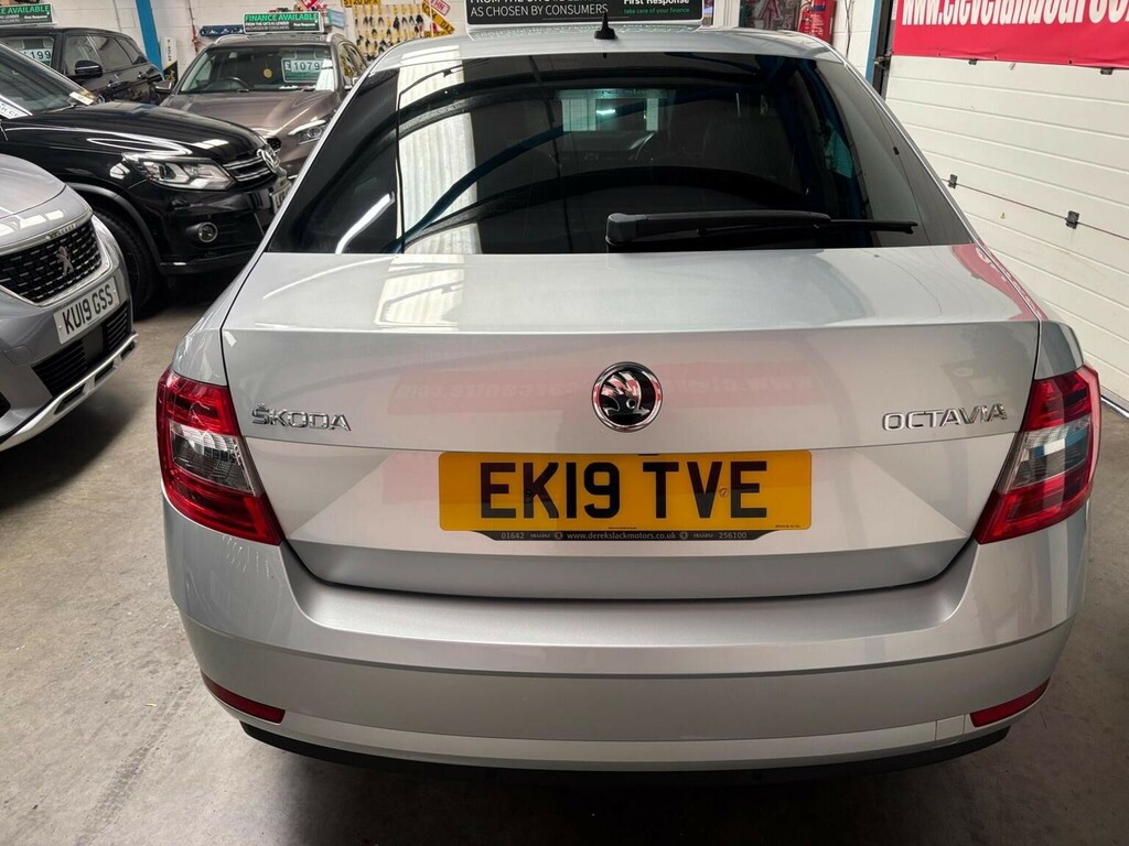 Skoda Octavia 2.0 Octavia Se L Tsi Black #11