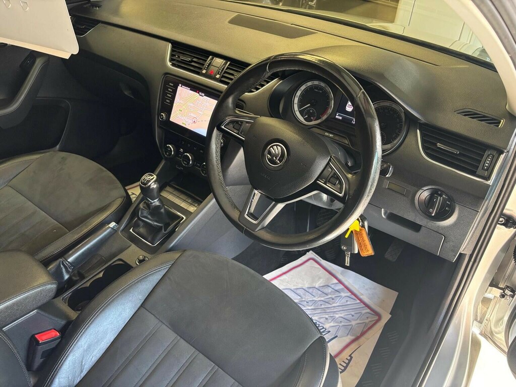 Skoda Octavia 2.0 Octavia Se L Tsi Black #17