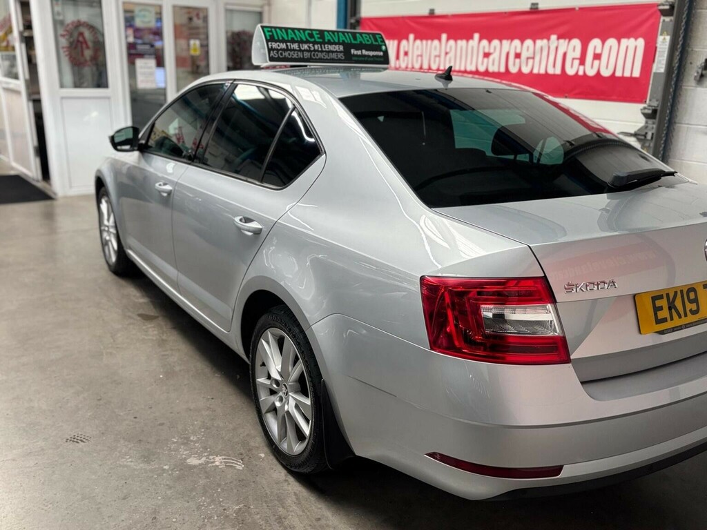 Skoda Octavia 1.6 Tdi Scr Se L Euro 6 Ss Silver #5