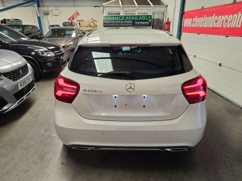 Mercedes-Benz A Class 2.1 A200d Sport Premium 7G-dct Euro 6 Ss White #5