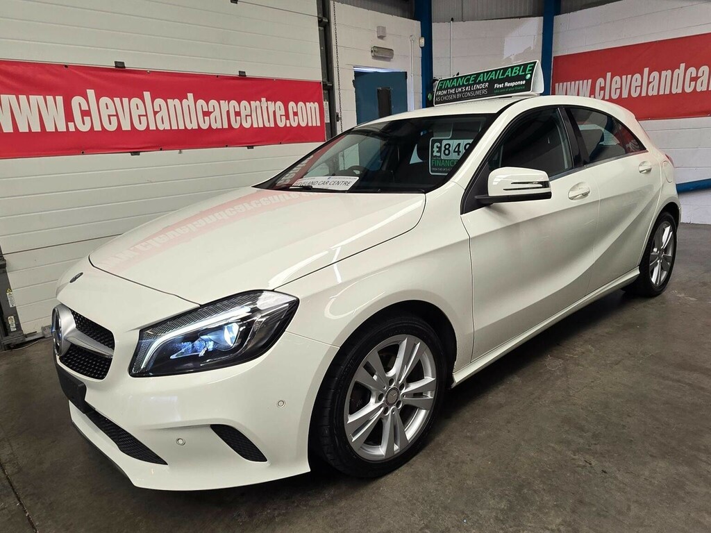 Mercedes-Benz A Class 2.1 A200d Sport Premium 7G-dct Euro 6 Ss White #2