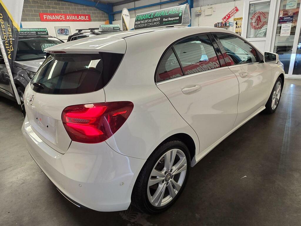 Mercedes-Benz A Class 2.1 A200d Sport Premium 7G-dct Euro 6 Ss White #4
