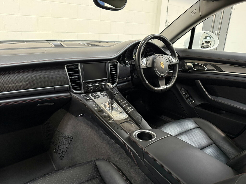 Porsche Panamera 2015 4.8 V8 Gts Hatchback Pdk 4Wd Euro Grey #45