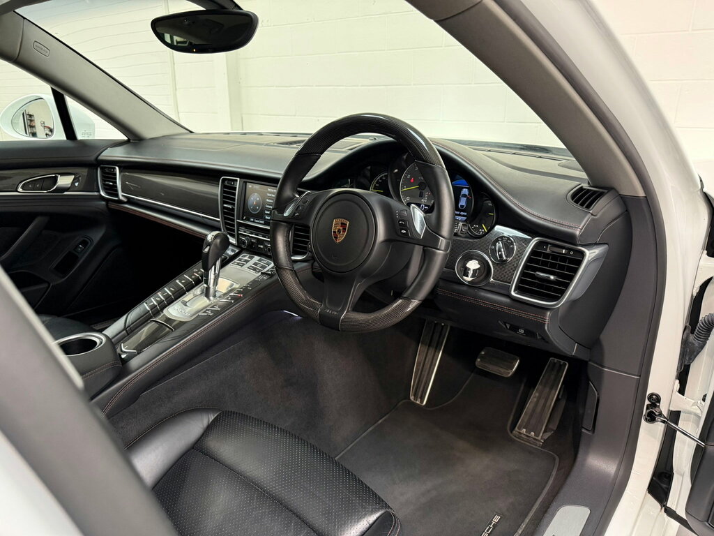 Porsche Panamera 2015 4.8 V8 Gts Hatchback Pdk 4Wd Euro Grey #11