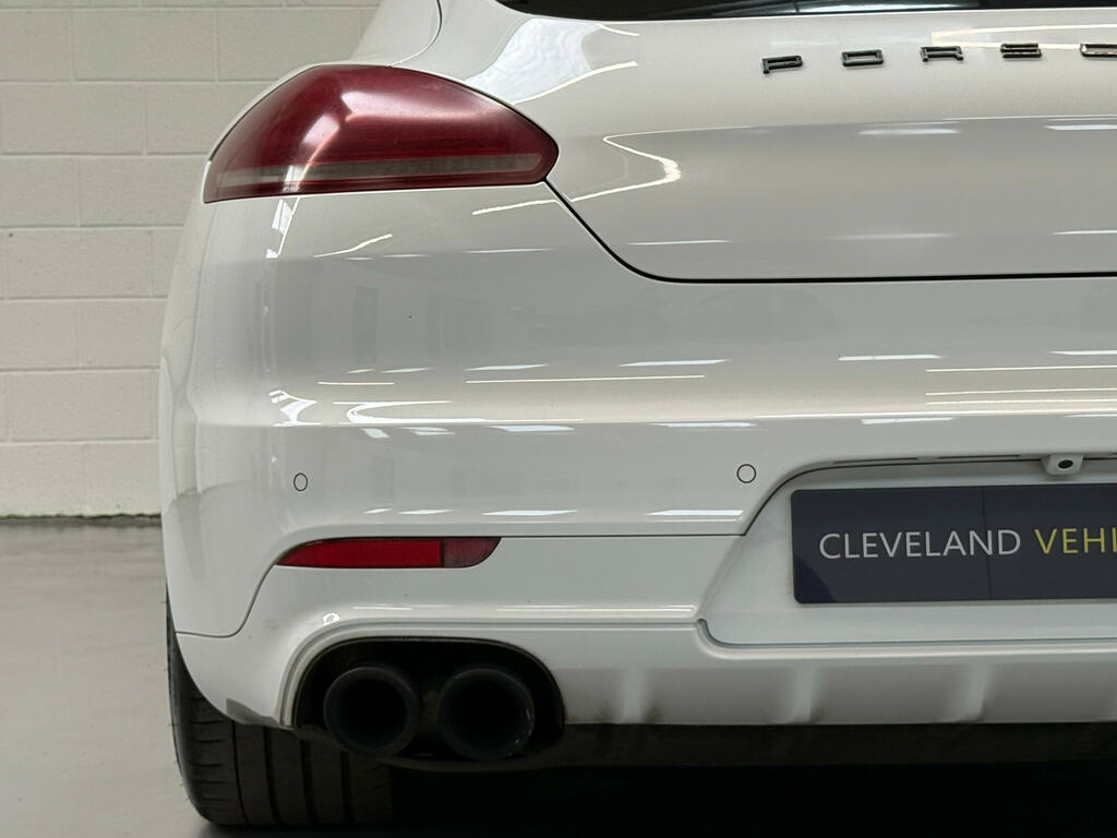 Porsche Panamera 2015 4.8 V8 Gts Hatchback Pdk 4Wd Euro Grey #47