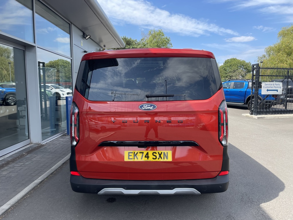 Ford Tourneo Custom 2.0 Ecoblue 170Ps H1 Active 8 Seater Red #5