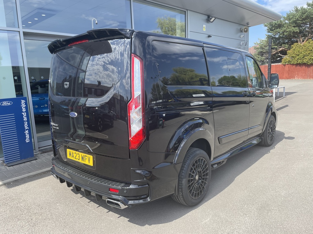 Ford Transit Custom 2.0 Ecoblue 170Ps Low Roof Dcab Limited Van Black #6