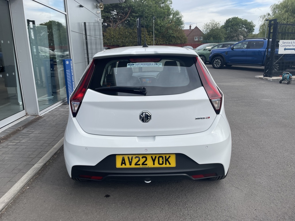 MG MG3 1.5 Vti-tech Exclusive Navigation White #5