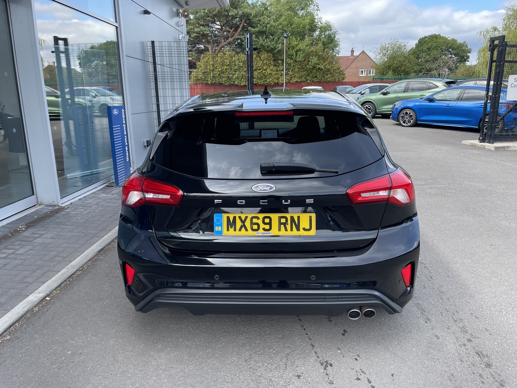 Ford Focus 1.0 Ecoboost 125 St-line X Black #5