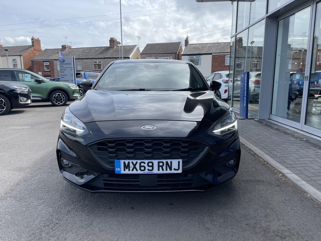 Ford Focus 1.0 Ecoboost 125 St-line X Black #2