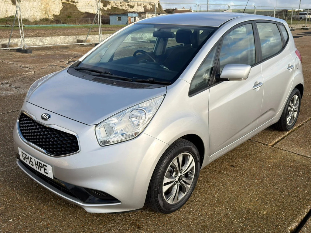 Kia Venga 2 5dr GP15HPE Silver #2