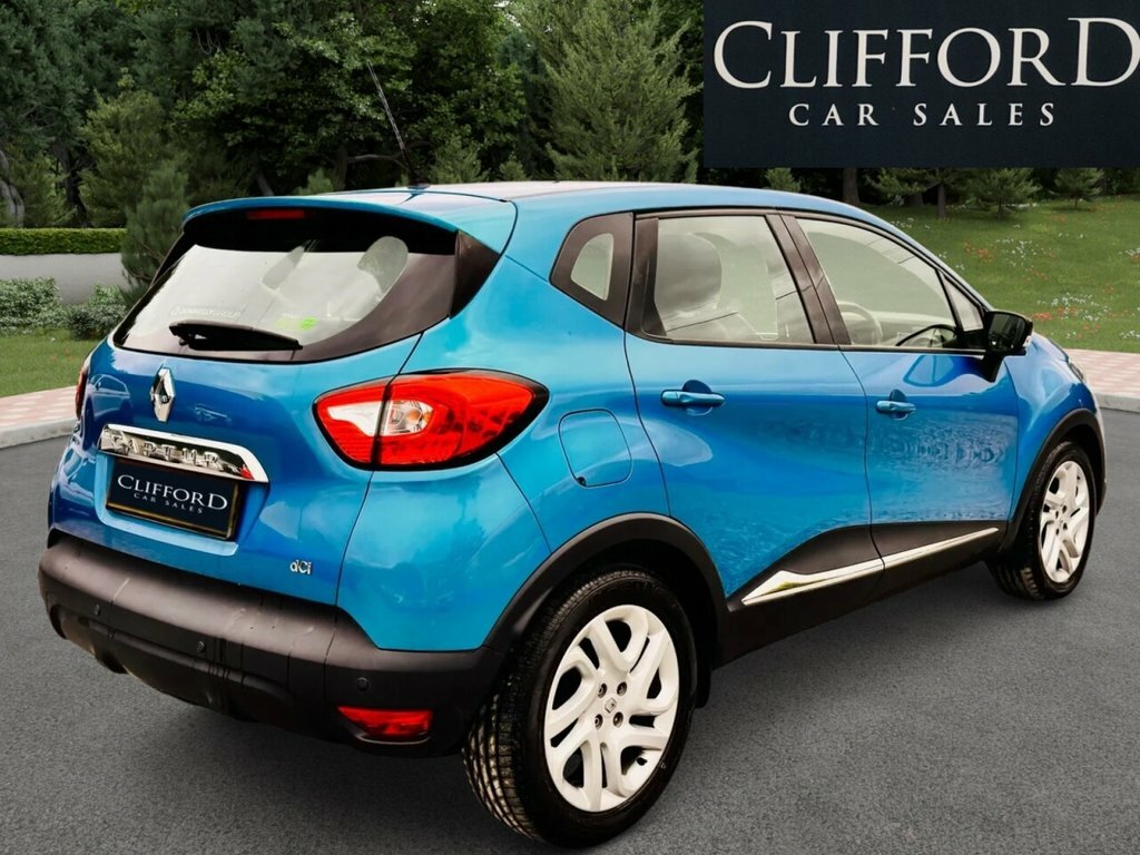 Renault Captur Suv Blue #4