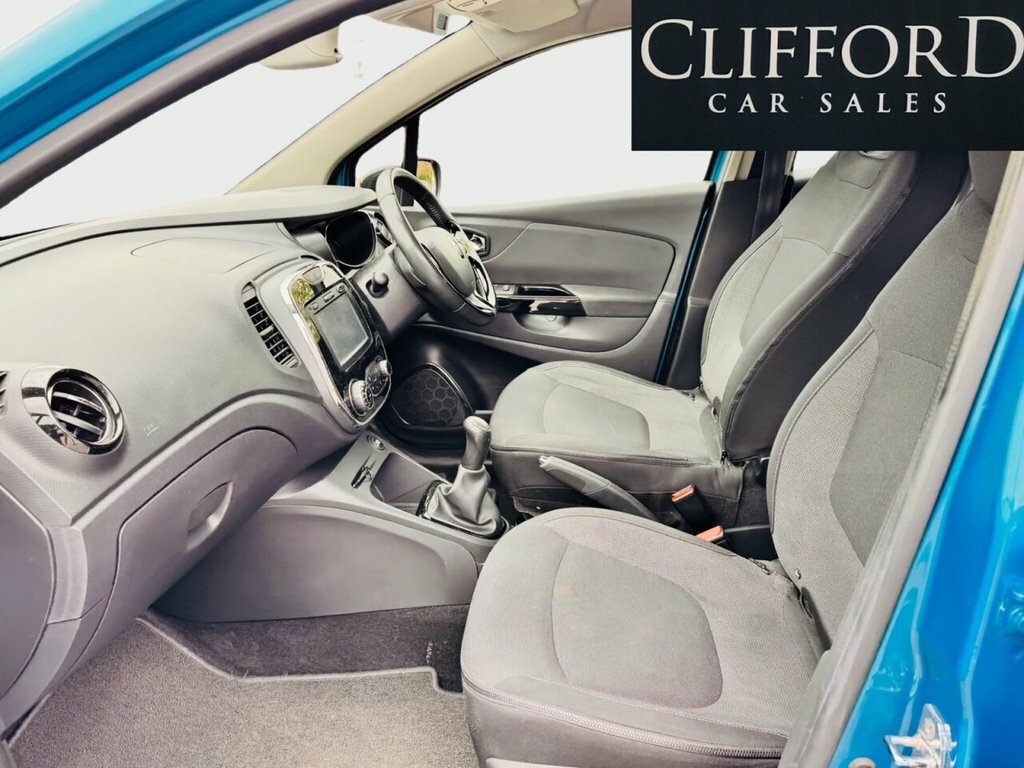 Renault Captur Suv Blue #6