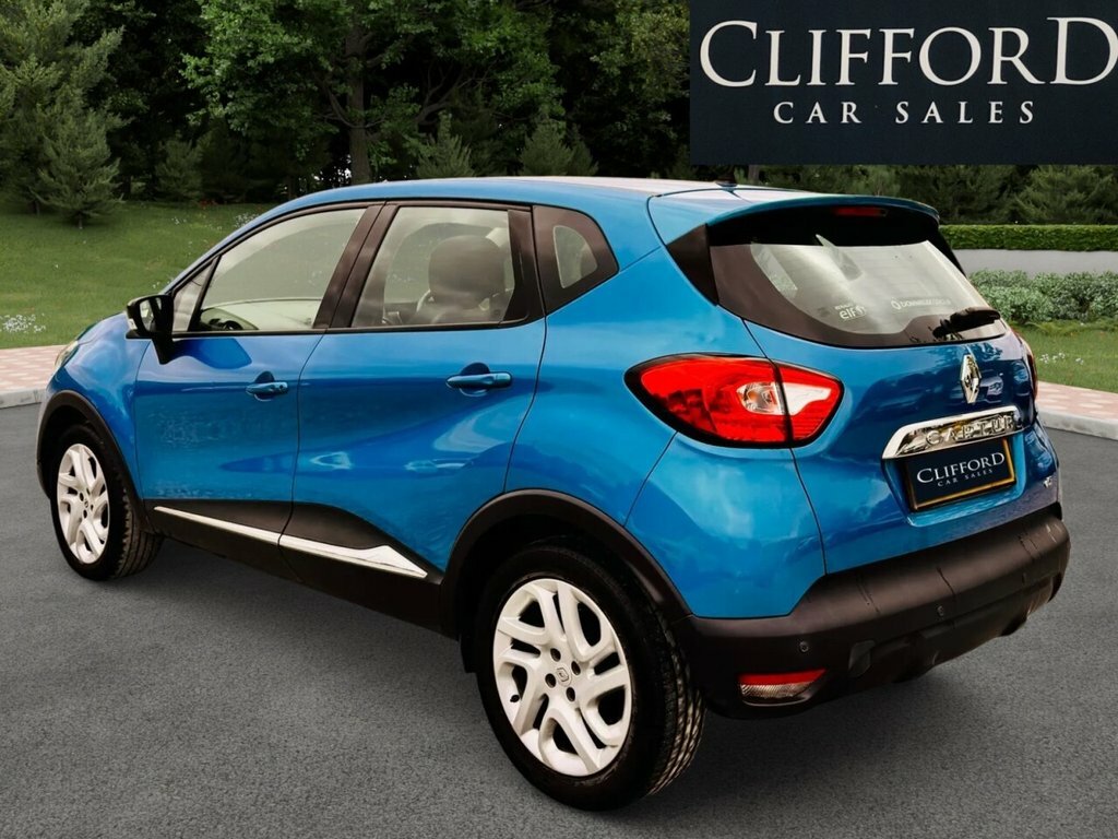 Renault Captur Suv Blue #3