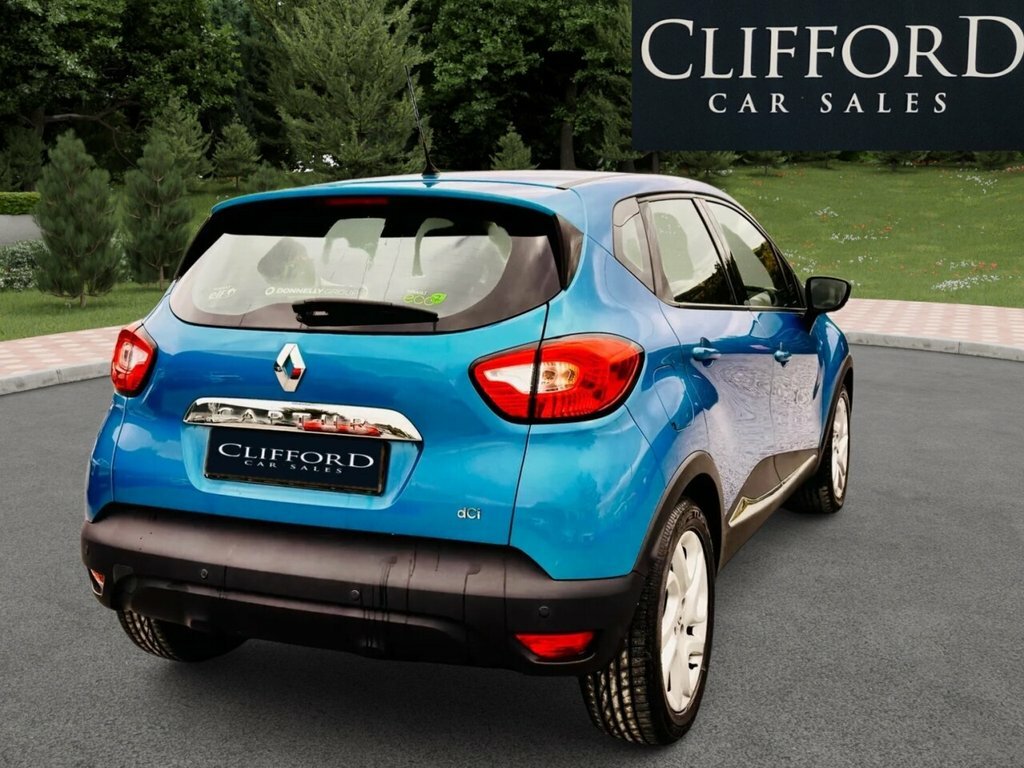 Renault Captur 2015 0.9 Tce Energy Dynamique S Medianav Suv P White #12