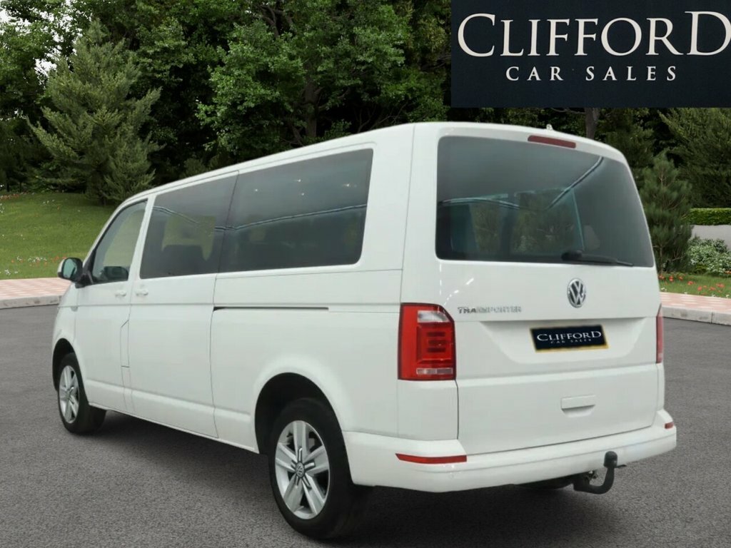 Volkswagen Transporter Shuttle Minibus White #3