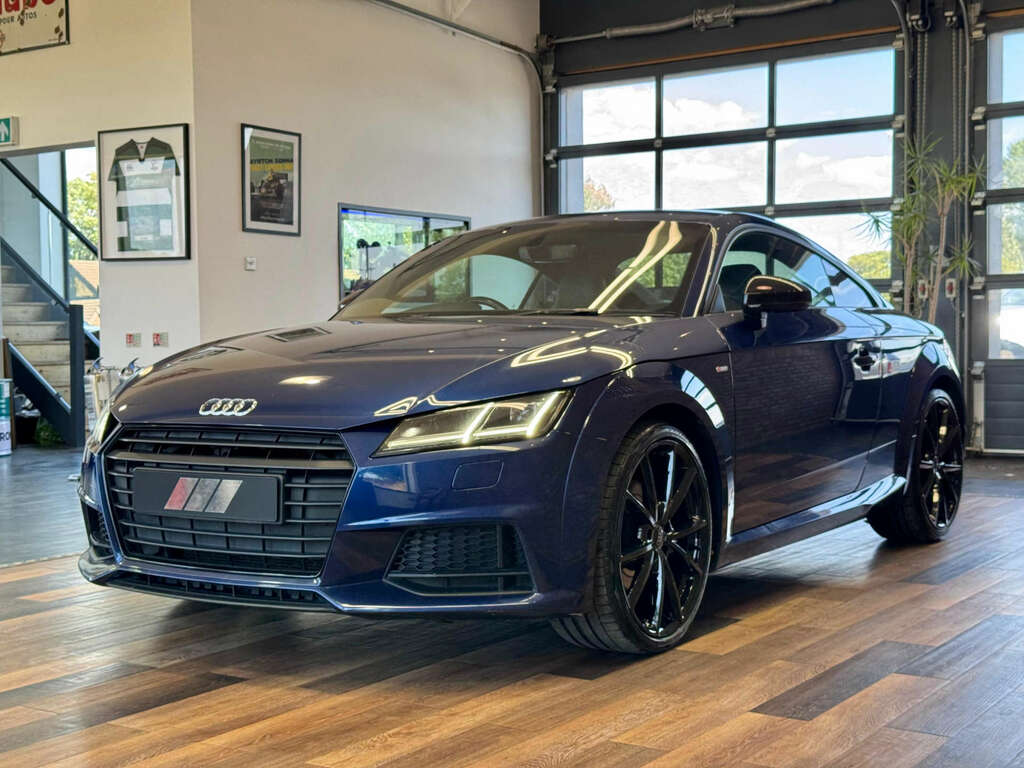 Audi TT 1.8 Tt Black Edition Tfsi Blue #6