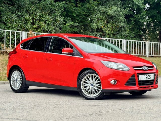 Ford Focus 1.0T Ecoboost Zetec Hatchback Eu Red