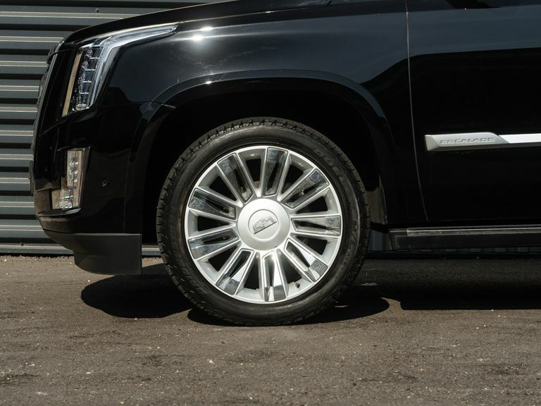 Cadillac Escalade 6.0 V8 4Wd Black #7
