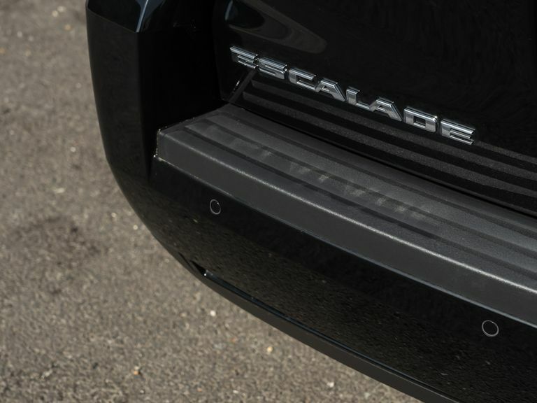 Cadillac Escalade 6.0 V8 4Wd Black #22