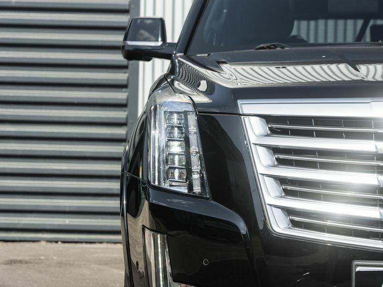 Cadillac Escalade 6.0 V8 4Wd Black #11