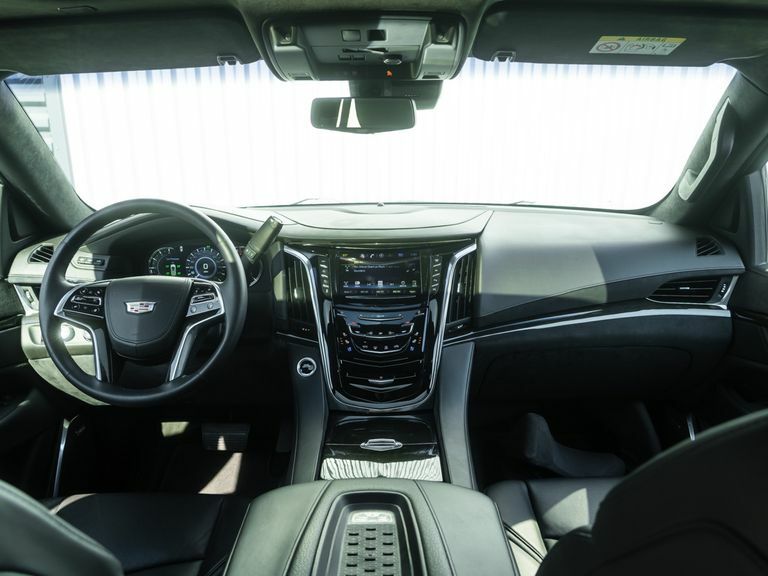 Cadillac Escalade 6.0 V8 4Wd Black #27