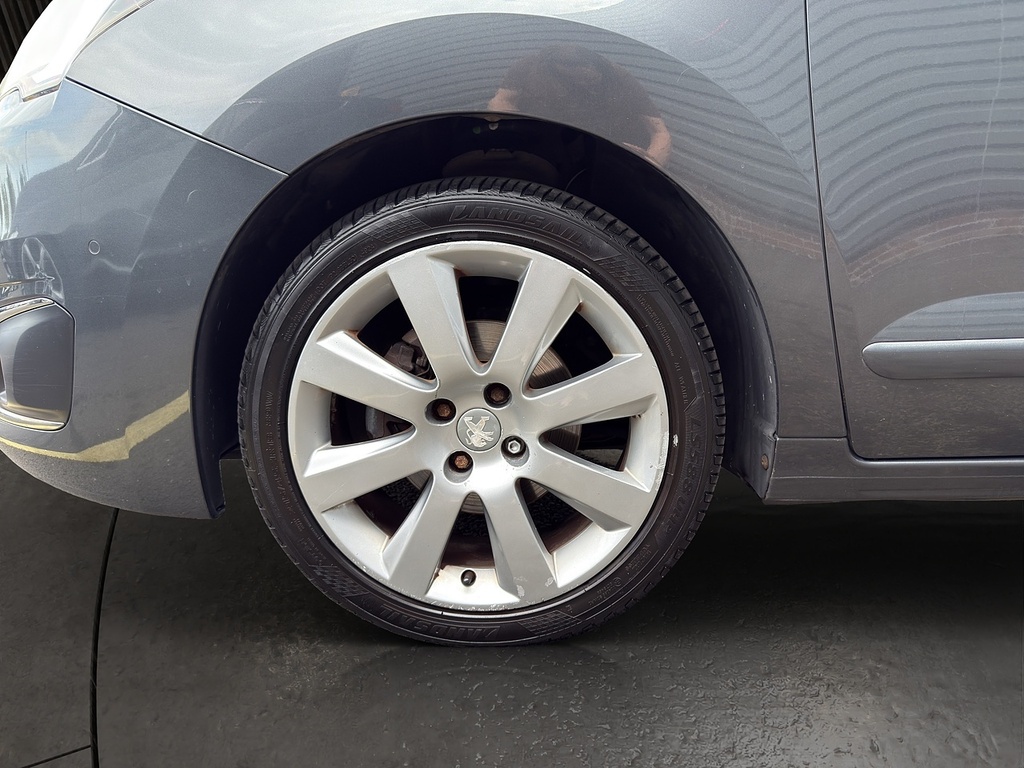 Peugeot 5008 Mpv 1.6 Hdi Allure Euro 5 201464 Grey #29