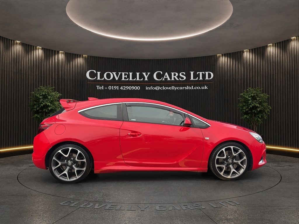 Vauxhall Astra GTC 2.0T Vxr Coupe Euro 6 Ss 280 Red #3