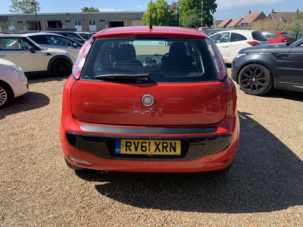 Fiat Punto Manual Red #5