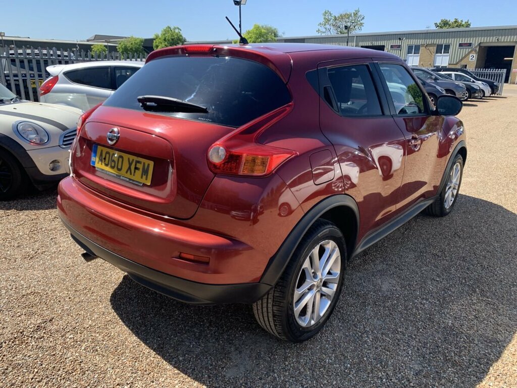 Nissan Juke 1.6 Dig-t Tekna Suv Euro 5 190 Black #4