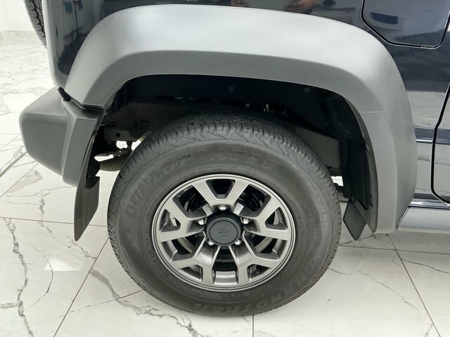 Suzuki Jimny 1.5 Sierra Suv Black #19