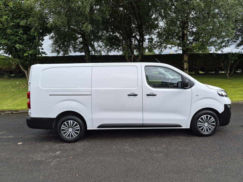 Vauxhall Vivaro L2 3100 2.0D 145Ps Prime H1 Van White #6