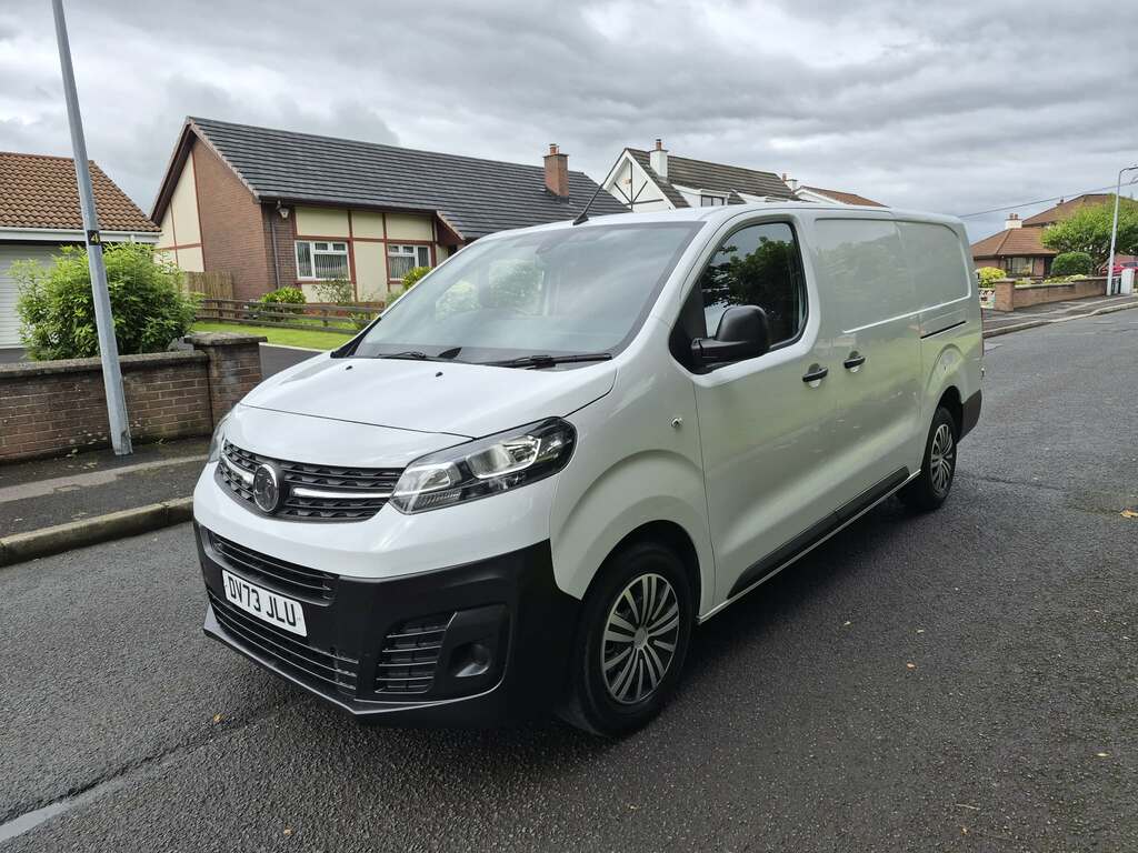 Vauxhall Vivaro L2 3100 2.0D 145Ps Prime H1 Van White #5