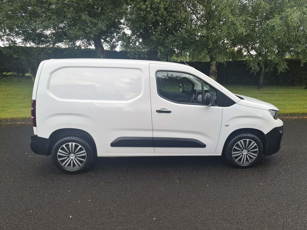 Peugeot Partner Professional 1.5 Hdi 100Bhp White #6